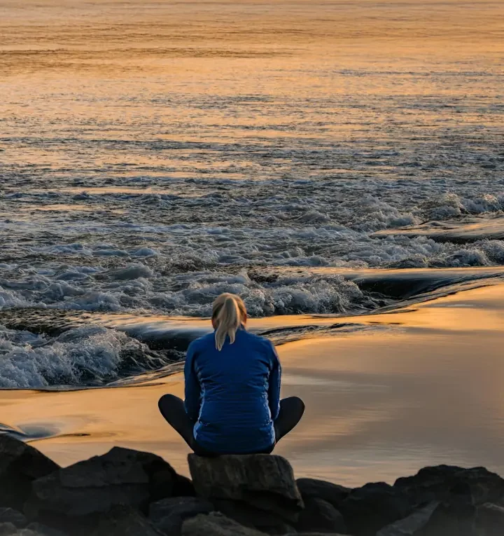 Why Modern Love Feels Hard to Trust and Easy to Fear